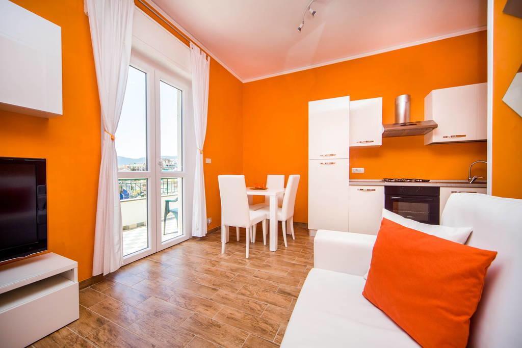 Attic Apartment Rapallo Phòng bức ảnh