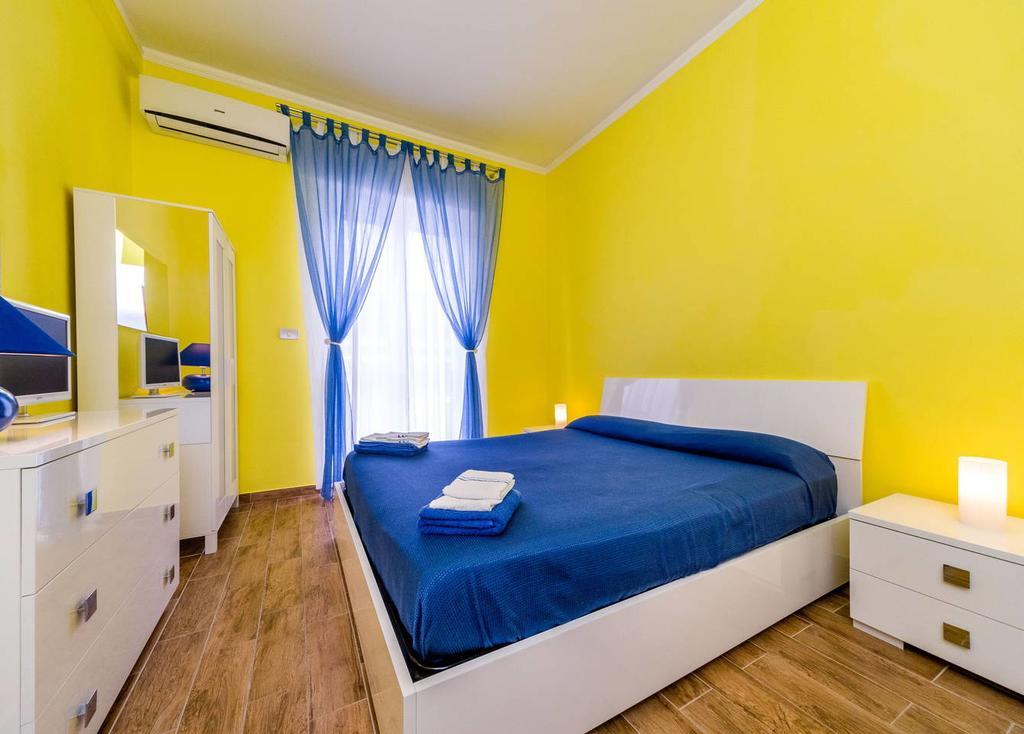 Attic Apartment Rapallo Phòng bức ảnh