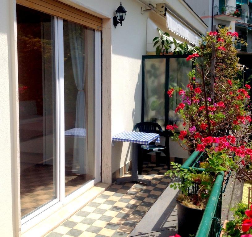 Attic Apartment Rapallo Phòng bức ảnh