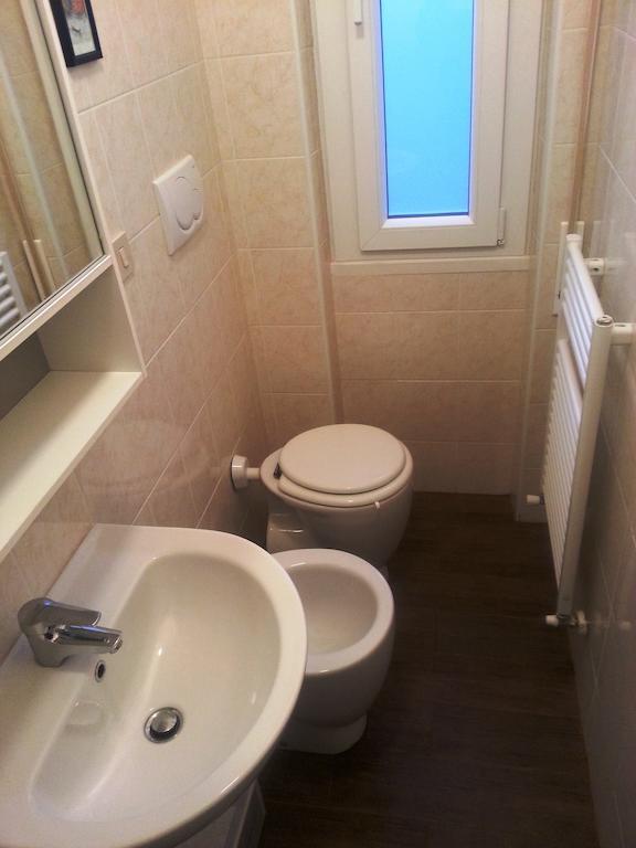 Attic Apartment Rapallo Phòng bức ảnh